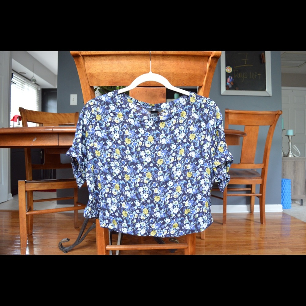 Cropped Floral Blouse